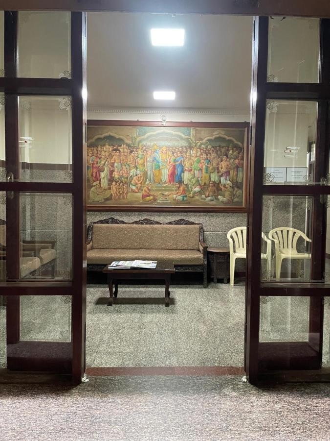 Sri Durgamba Lodge Bangalore Bagian luar foto